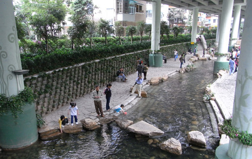 东濠涌改造-昔日广州臭水冲,今变溪流美景地